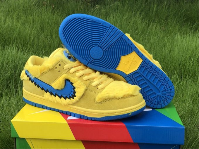 2020 Summer Grateful Dead x Nike SB Dunk Low Yellow Bear CJ5378-700