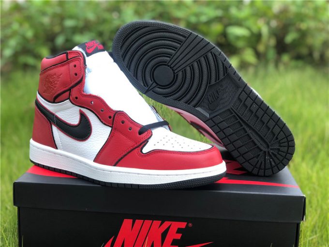 Buy Air Jordan 1 Retro High OG Bloodline 2.0 Online 555088-129