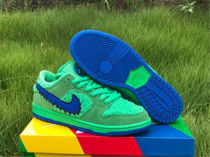 Grateful Dead x Nike SB Dunk Low Green Bear Shoes CJ5378-300