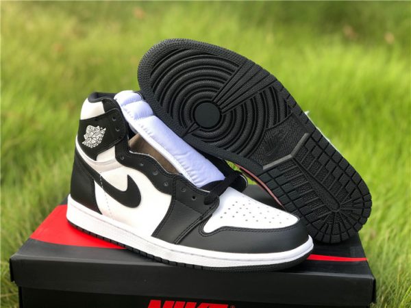 2021 Newest Air Jordan 1 Retro High Black White Sale 555088-010