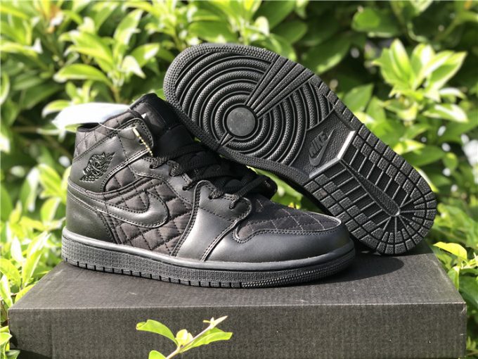 2021 Air Jordan 1 Mid Triple Black Quilted Hot Sale DB6078-001