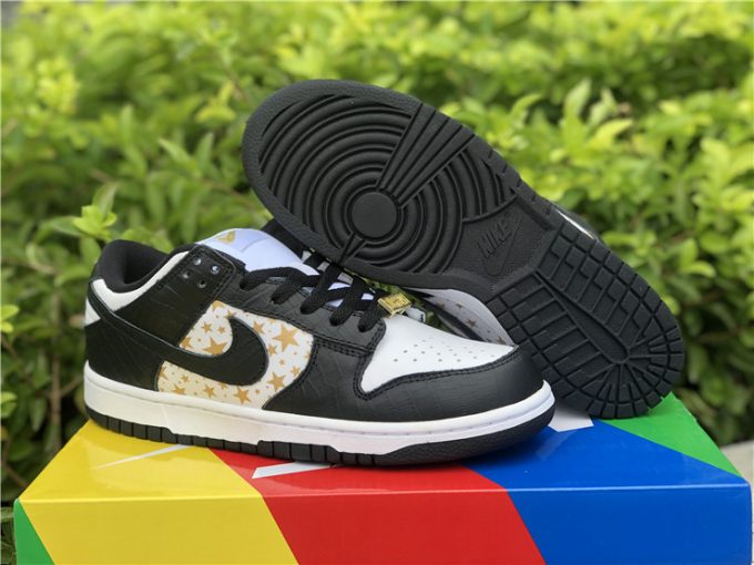 2021 Supreme x Nike SB Dunk Low Black Stars For Cheap DH3228-102