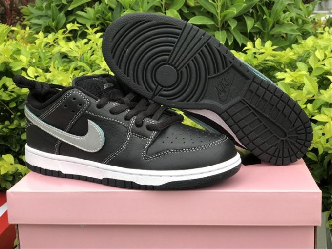 Diamond Supply Co x Nike SB Dunk Low Black For Cheap BV1310-001