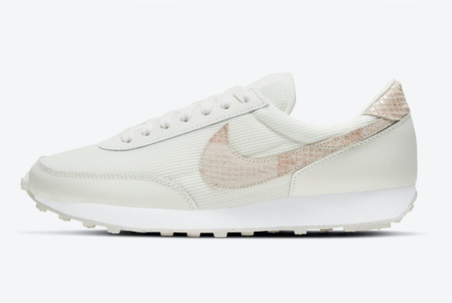 Ladies Nike Daybreak Beige Snake New Sale DH4262-100