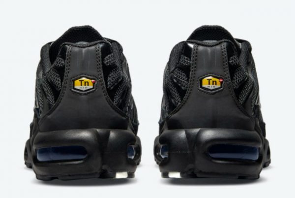 Nike Air Max Plus Black Metallic Silver-Blue Sneakers DQ0850-001-2